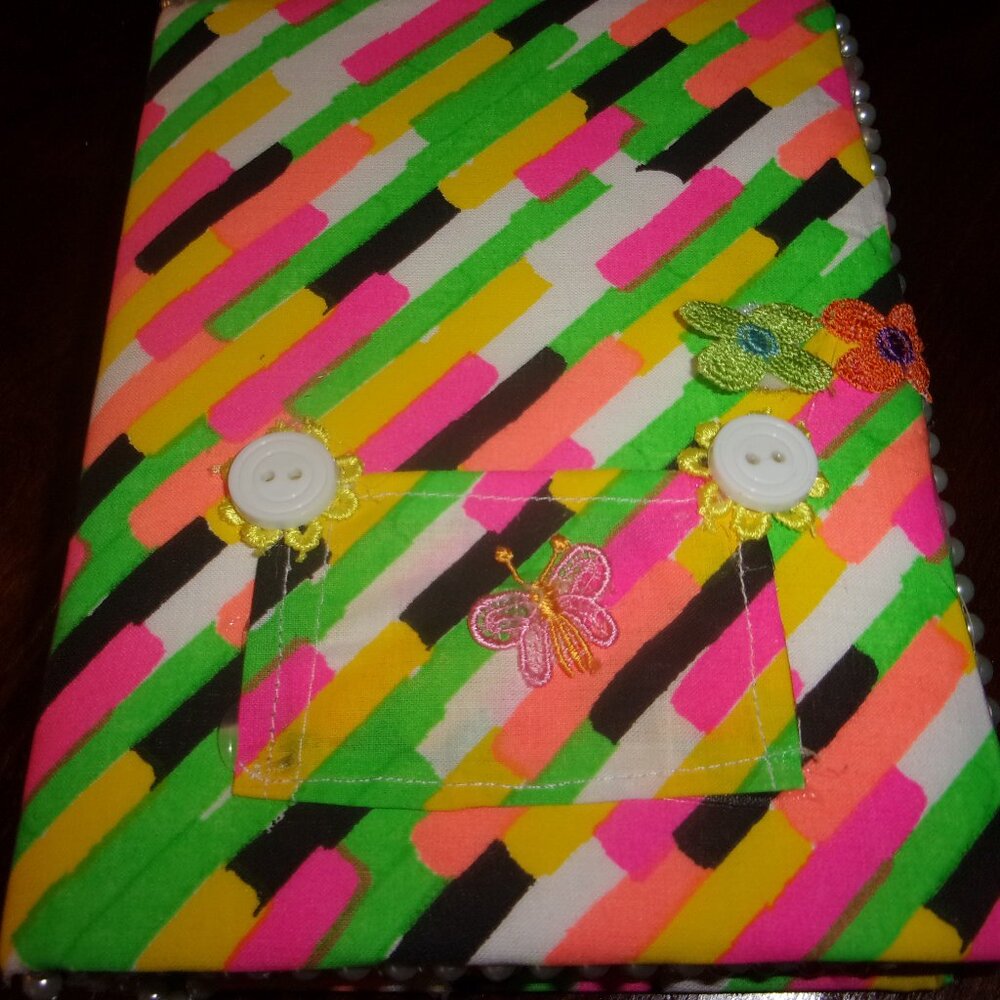 PIN CUSHION BOOK